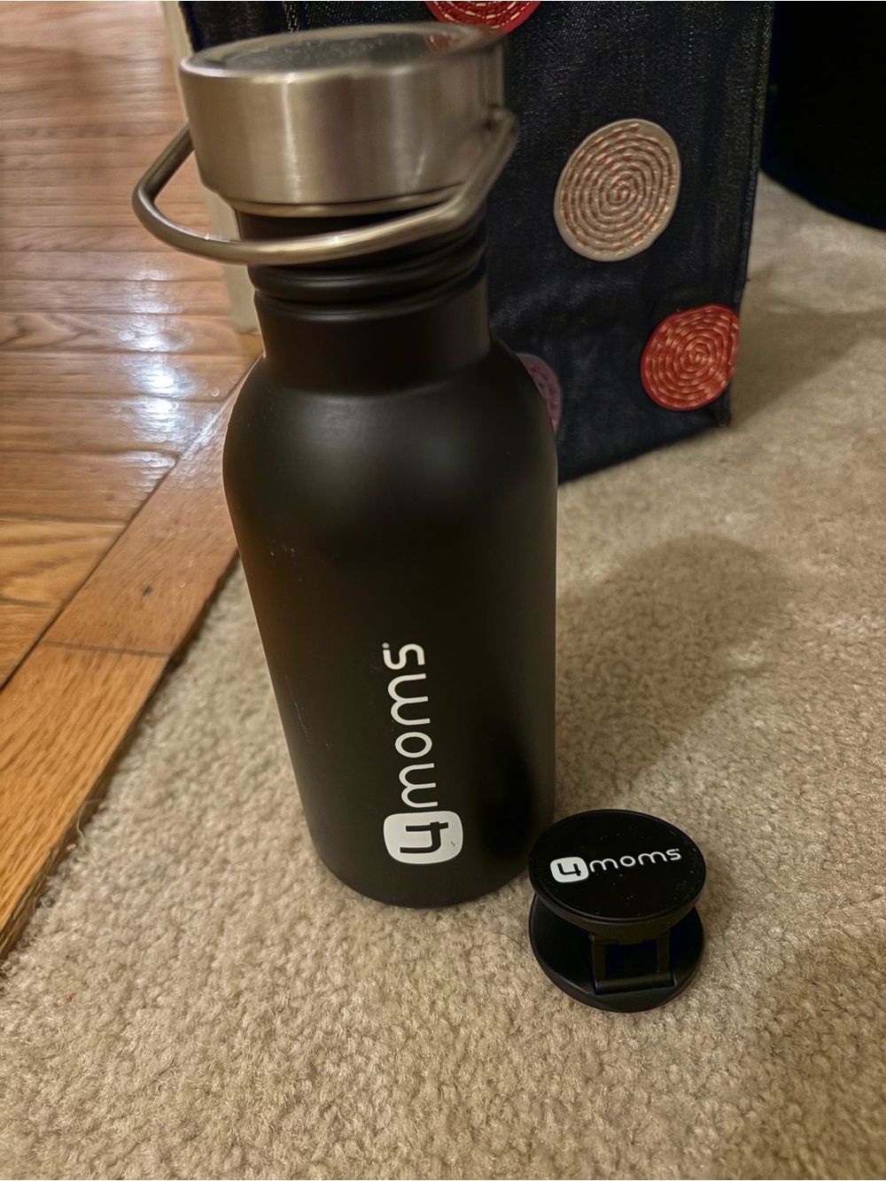 4moms Metal Water Bottle & Phone Pop-Up Thing